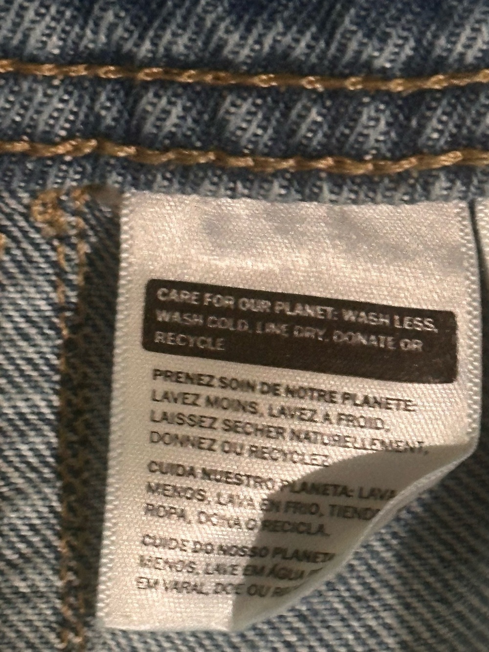Levi’s Women’s XL Blue Denim Short Overalls Relaxed Baggy Fit - Picture 7 of 7